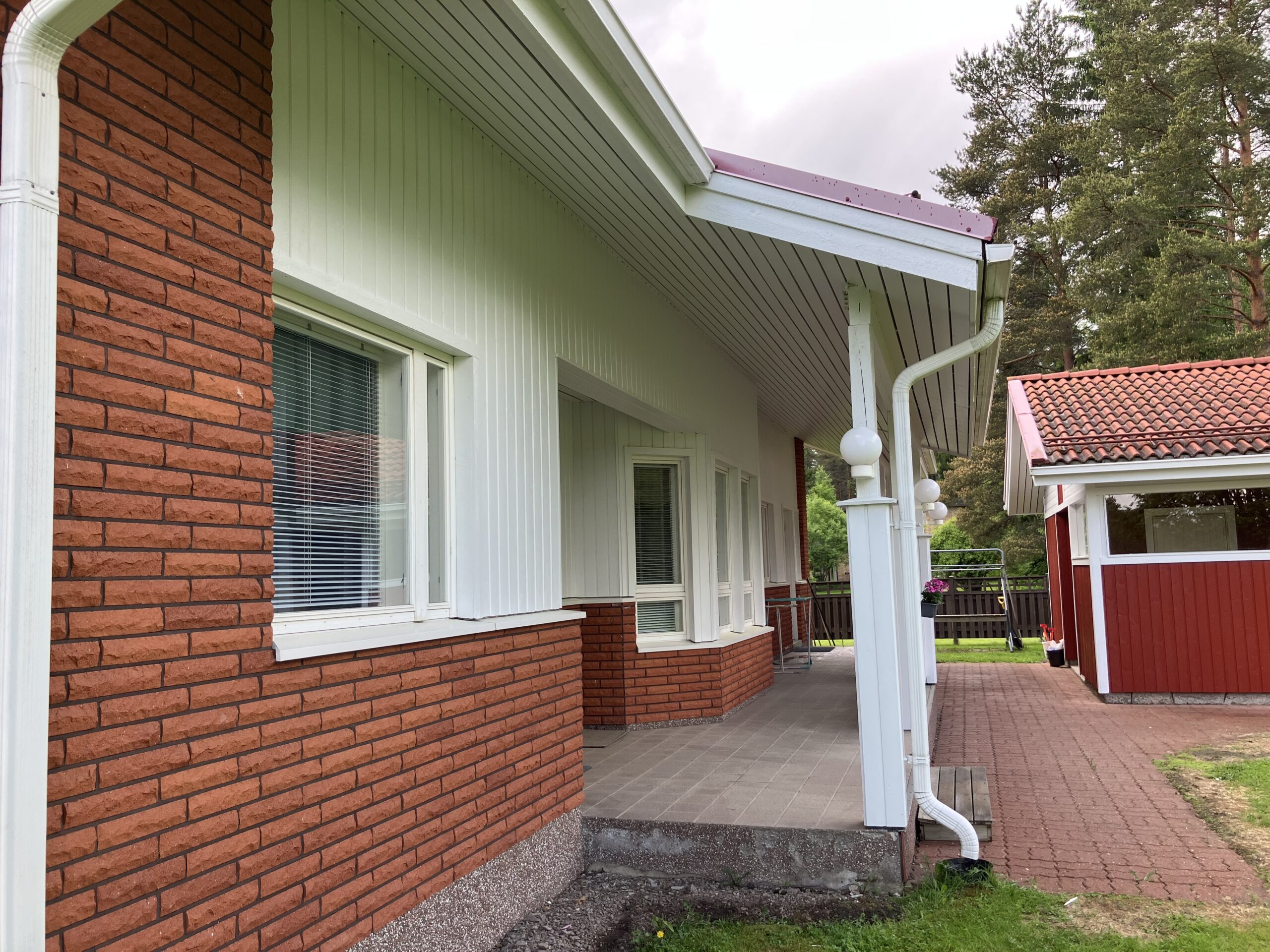 Ulkomaalaus Ylivieska, Ulkomaalaus Oulu